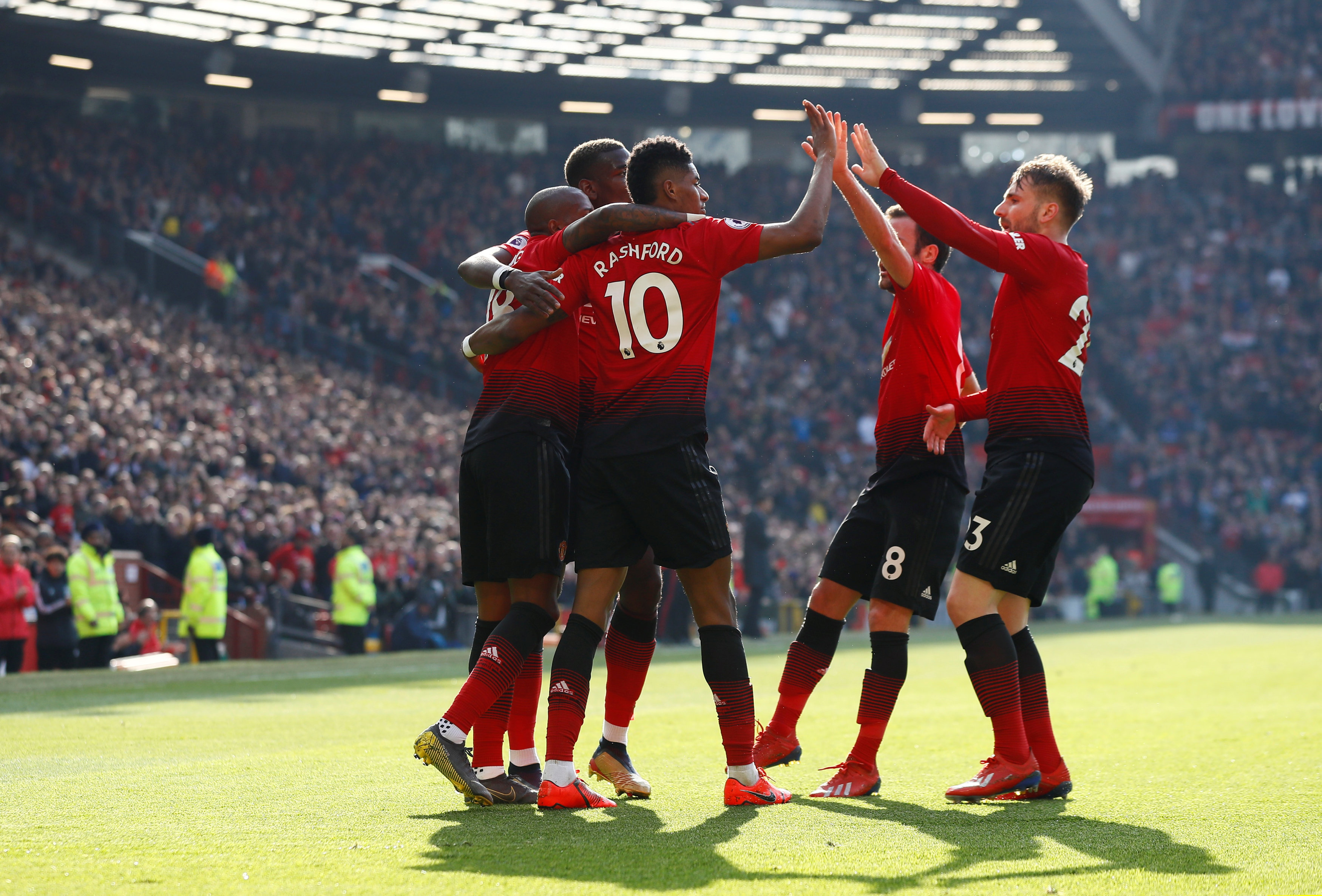 更强的阵容 更强的阵容