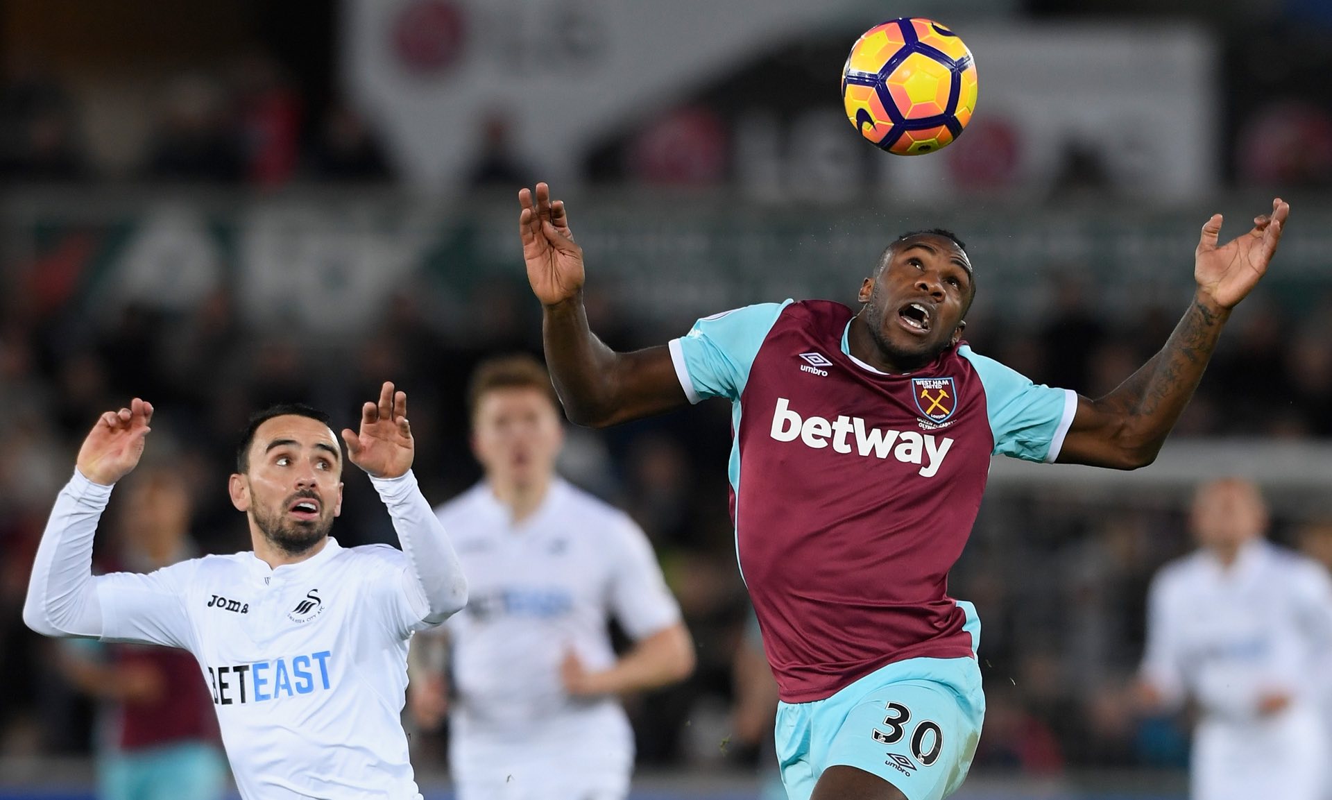 也在国际赛 也在国际赛